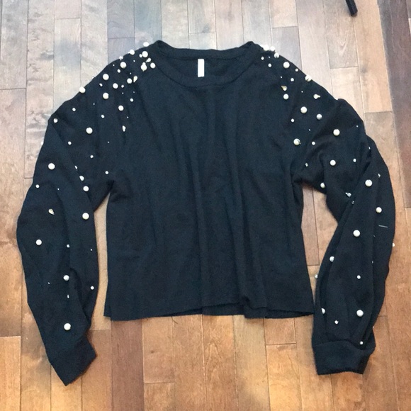 Aritzia Sweaters - ARITZIA THE GROUP BABATON